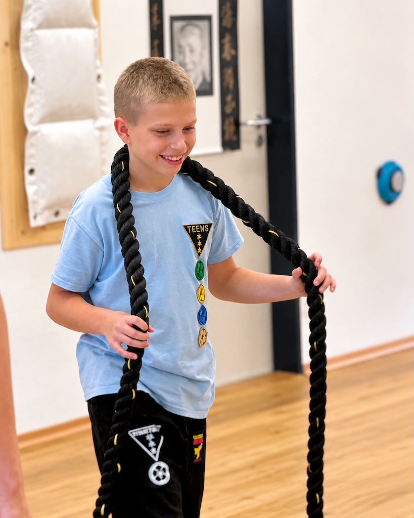 Kinder 7-9 Jahre Selbstverteidigung und Bewegung